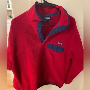 Patagonia Synchilla - Mens Small (fits like Womens L) - Red & Blue